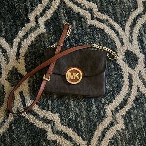 Michael Michael Kors Crossbody Fulton Flap Gusset